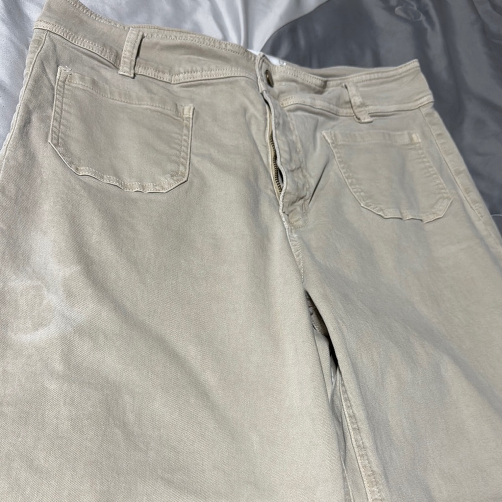 Women's Wide Leg Pants in Cream